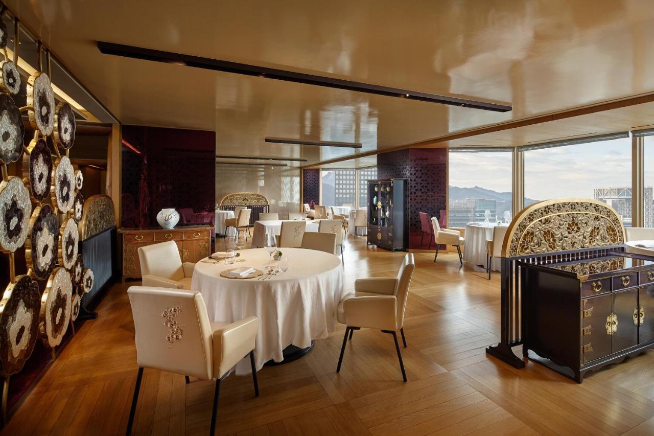 فندق لوتي، سيول إكزكيوتف تاور المظهر الخارجي الصورة The interior of the restaurant